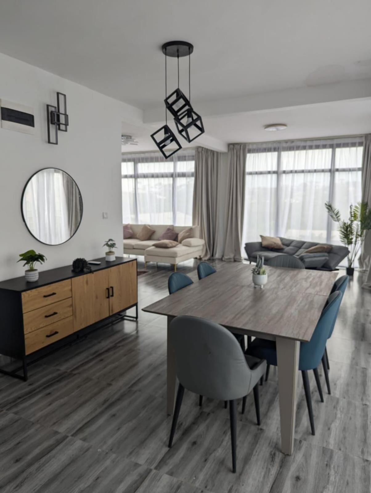 Krysta Light Guest House Kribi Ngoại thất bức ảnh