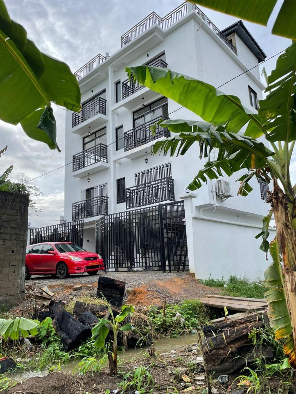 Krysta Light Guest House Kribi Ngoại thất bức ảnh
