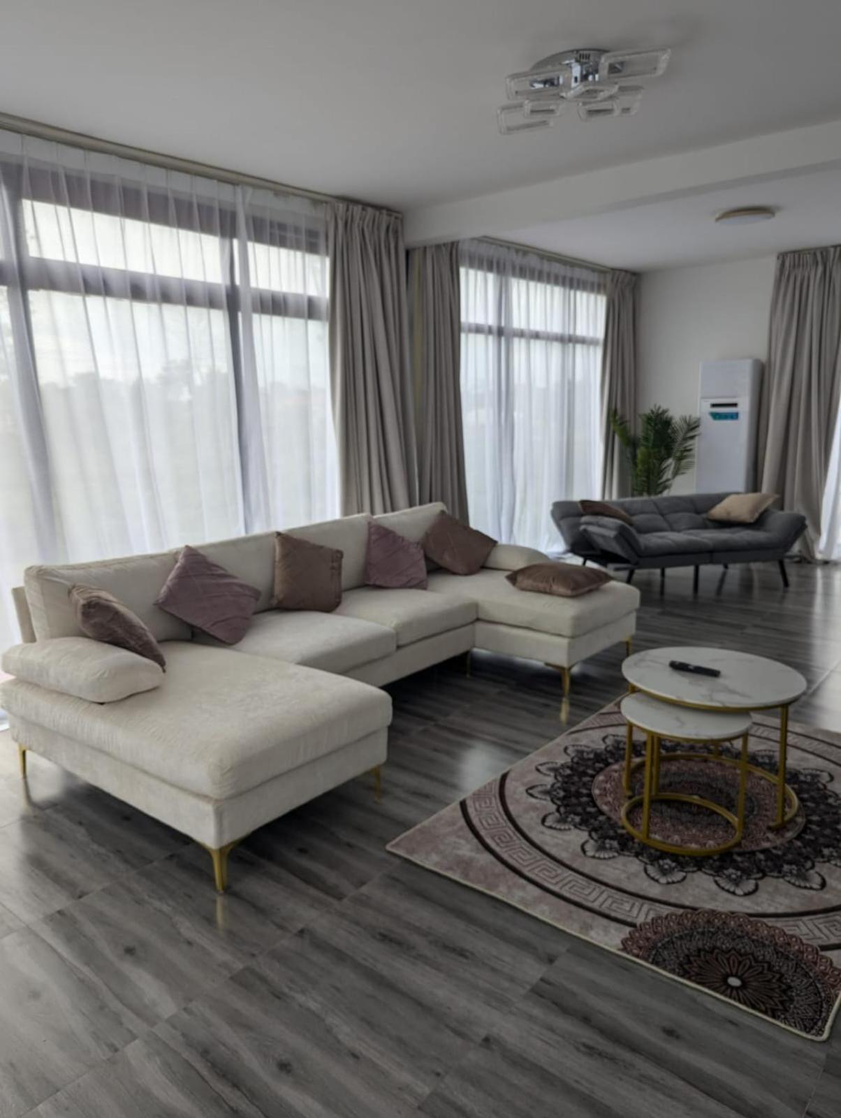 Krysta Light Guest House Kribi Ngoại thất bức ảnh